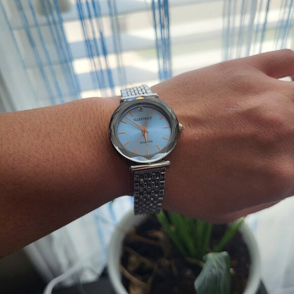 Ellen Tracy Genuine Diamond - Watch - Picture 2 of 5